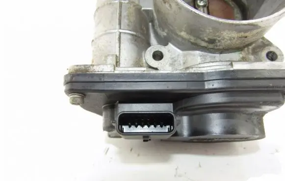 Subaru Impreza II Electric throttle body valve Nėra