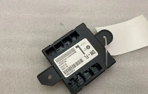 Maserati Levante Door control unit/module 68376193AB