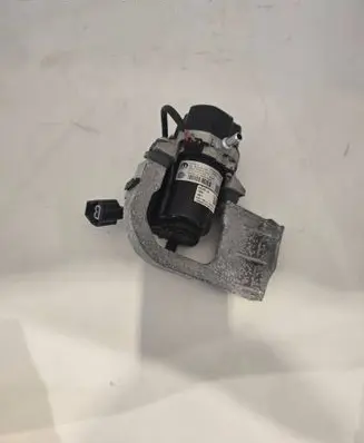 Dodge PickUp RAM SRT-10 Vacuum pump P68385753AB 212422039