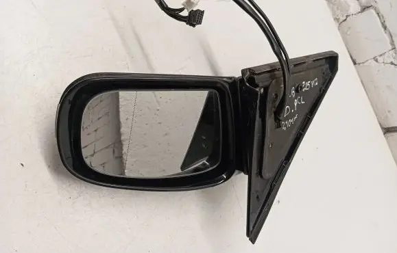 Mercedes-Benz CL C215 Front door electric wing mirror E10105
