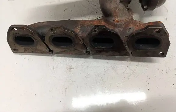 Peugeot 4007 Exhaust manifold 6g9q9431ba
