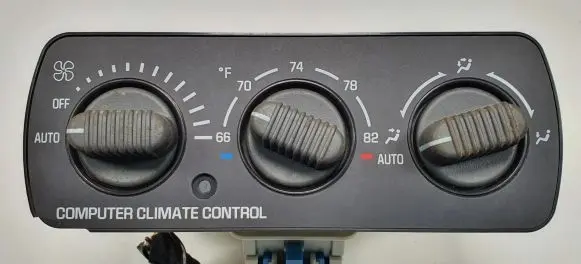 Chevrolet Tahoe Climate control unit 15765095