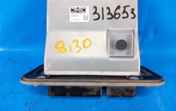 Toyota Tundra II Engine control unit/module 896610CD80