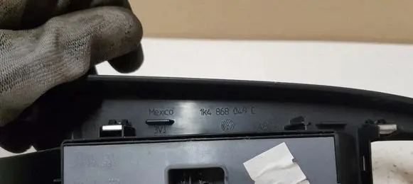 Volkswagen Golf VI Electric window control switch 1K4868049C