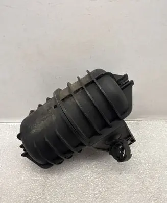 Vacuum air tank