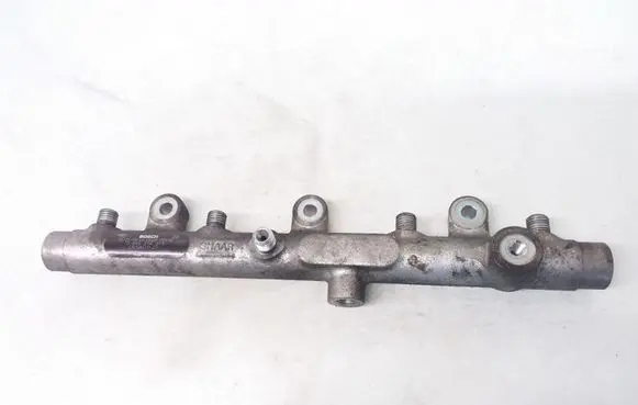 Citroen Xsara Picasso Fuel main line pipe 0445214019