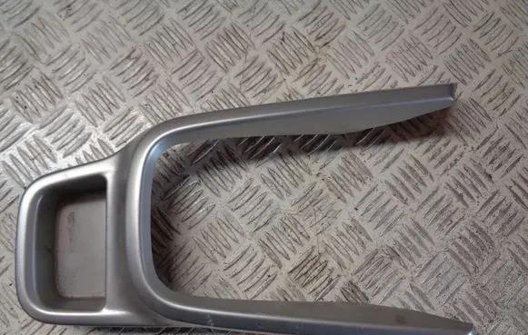 Suzuki Vitara (LY) Gear shifter surround trim plastic 7581154P2