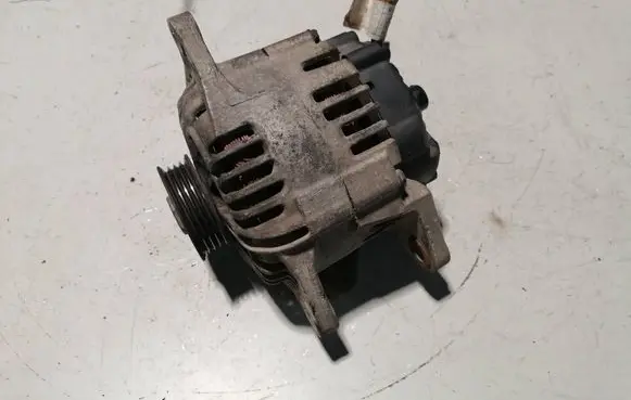 Hyundai Sonata Generator/alternator 3730038400 A0002655009
