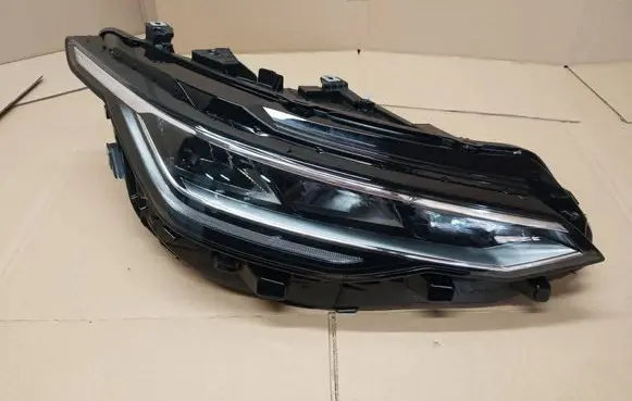 Volkswagen Golf VIII Headlight/headlamp 5H1941006A