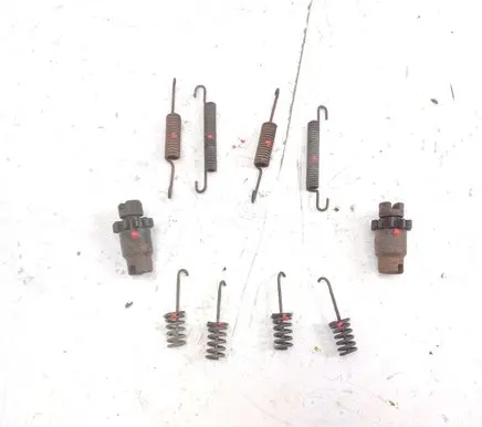 Mercedes-Benz Sprinter W901 W902 W903 W904 Handbrake/parking brake pads 