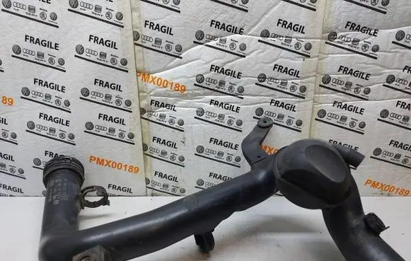 Volkswagen Golf V Intercooler hose/pipe 1K0145770B 1K0145762
