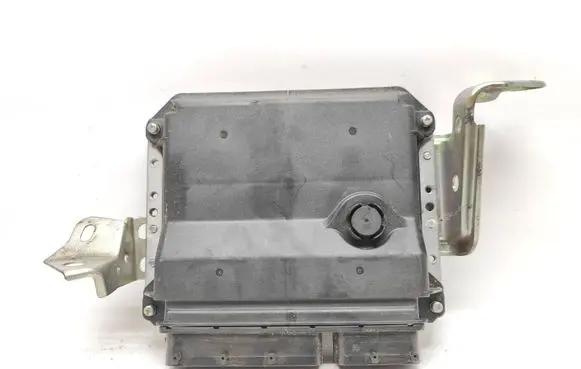 Toyota Auris 150 Engine control unit/module 896610Z250 MB2754001721