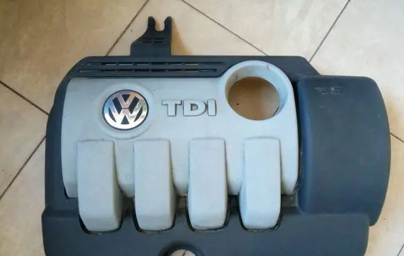 Volkswagen Sharan Engine cover (trim) 7M3103925L NE70543