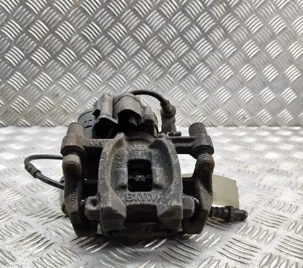 BMW 2 F44 Rear brake caliper 6883026 1543680