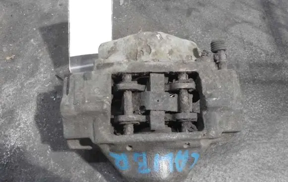 Opel Calibra Rear brake caliper