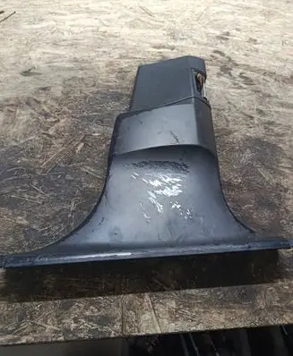 BMW 7 E65 E66 (B) pillar trim (top) 51437001
