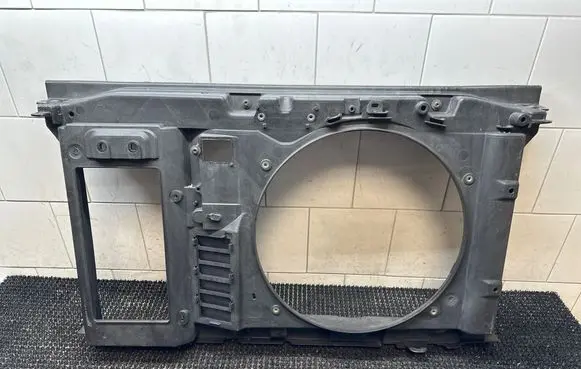 Citroen DS5 Radiator support slam panel 9676568780 9676569080