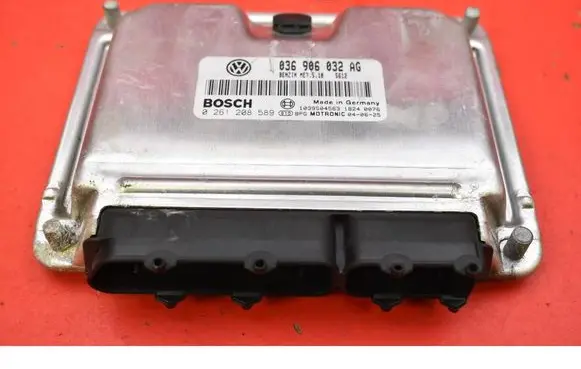 Volkswagen Golf IV Engine control unit/module ECU 036906032AG