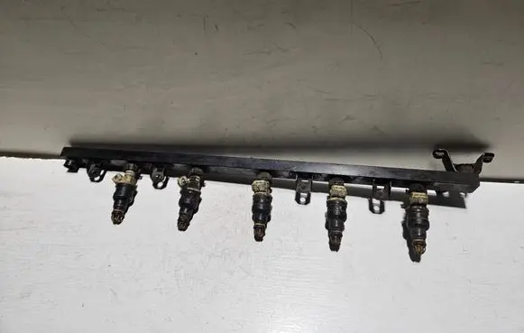 BMW 5 E34 Fuel main line pipe 0280150716