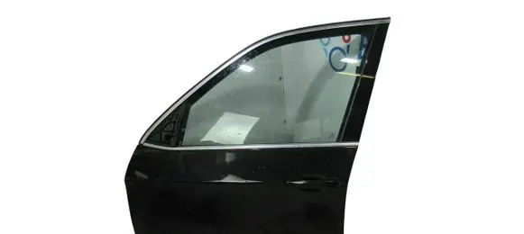 BMW X5 E70 Front door 7211423 41517211423