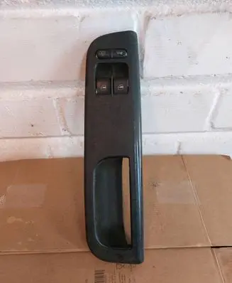 Volkswagen PASSAT B5 Electric window control switch 1J3959857 03755100