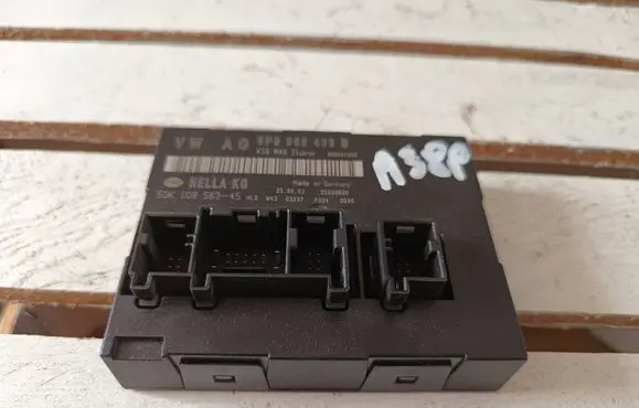 Audi A3 S3 8P Comfort/convenience module 8P0959433B 05600600 5DK00858345