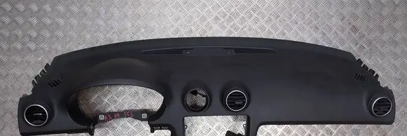 Audi A3 S3 A3 Sportback 8P Dashboard S18031908
