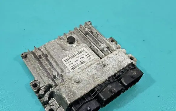 Ford Focus Engine control unit/module ECU BV61-12A650-AGK IMPRK1478525
