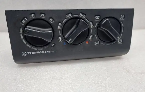 Volkswagen PASSAT B3 Climate control unit 357819045A 357820045 357819075A