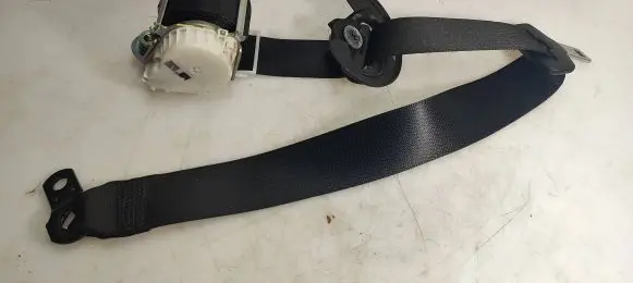 BMW X3 E83 Front seatbelt S2340071210K 05B295CB03692