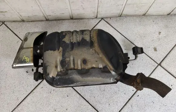 Mazda CX-9 Rear muffler/silencer tail pipe 