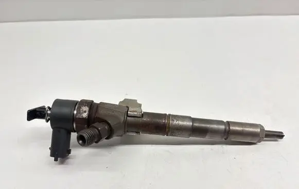 Opel Insignia A Fuel injector 0445110327 1406188630918