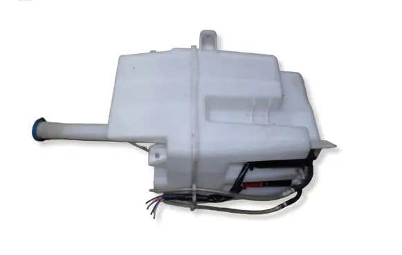 Toyota Avensis T250 Windshield washer fluid reservoir/tank 