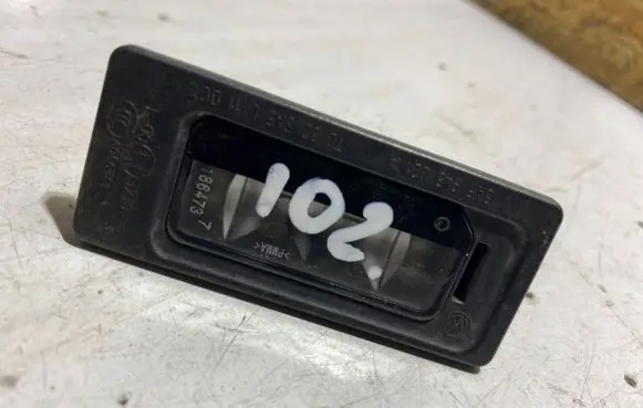 Volkswagen PASSAT B7 Number plate light 3AF943021A