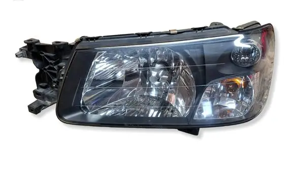 Subaru Forester SG Headlight/headlamp I090034