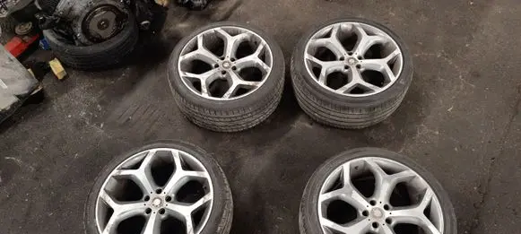 BMW X5 E53 R22 alloy rim