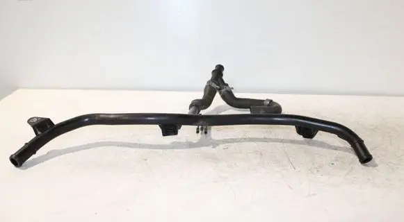 Volkswagen Golf VII Engine coolant pipe/hose 04E121070AC