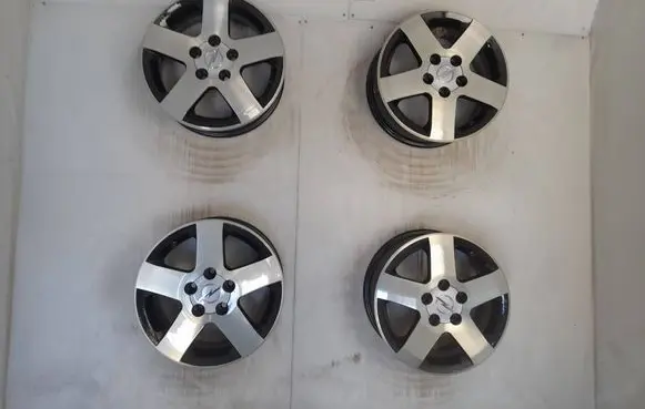 Opel Zafira A R15 alloy rim 13157781