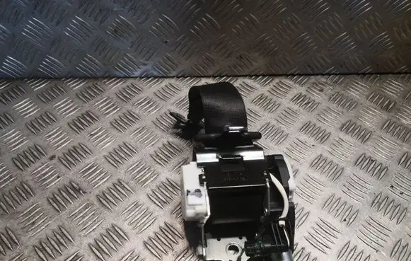 Rear seatbelt