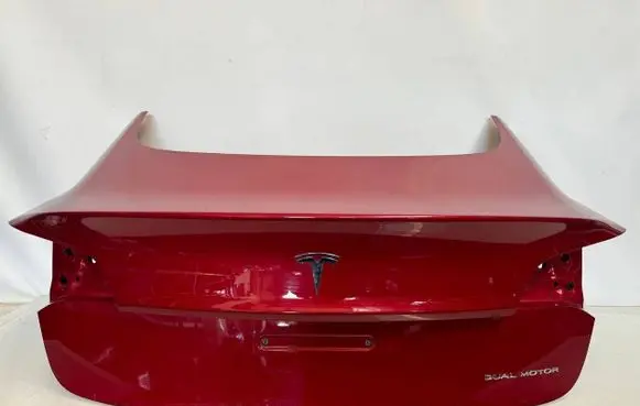 Tesla Model 3 Truck tailgate 1081460E0D
