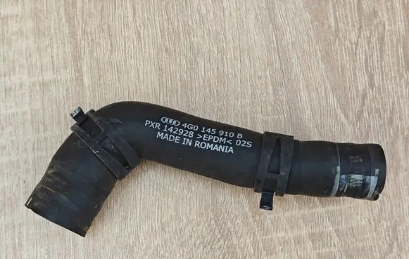 Audi A6 S6 C7 4G Engine coolant pipe/hose 4G0145910B