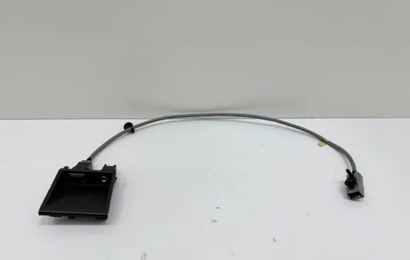 Volvo XC60 USB socket connector 31285608 8M5T19A164VA