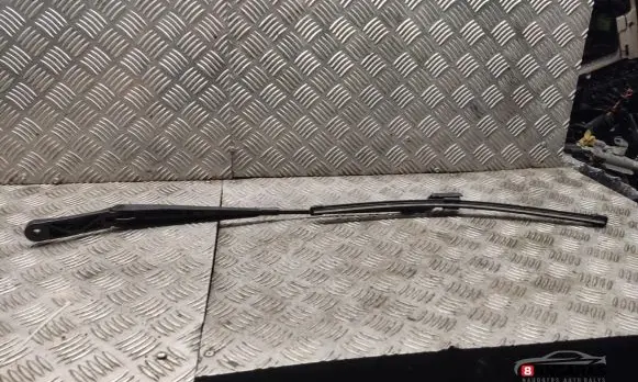 Volkswagen PASSAT B6 Windshield/front glass wiper blade 3c1955410b