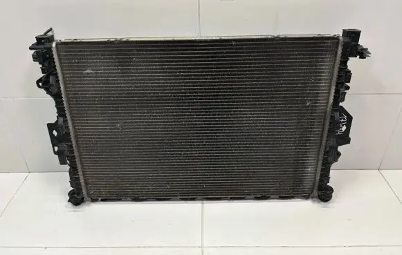 Ford Kuga II Coolant radiator LX61-8005-AG