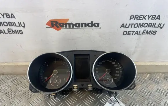 Volkswagen Golf VI Speedometer (instrument cluster) 5K0920871A