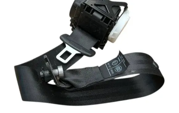 Audi Q3 8U Rear seatbelt 8U0857805 TK954036177 0714F331F3