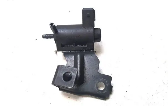 Hyundai Santa Fe Vacuum valve 394102F600