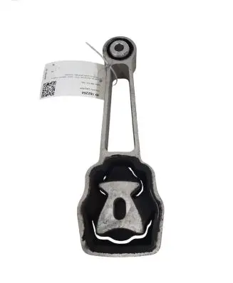 Volvo V60 Engine mount bracket