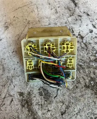 Volvo S40, V40 Fuse module