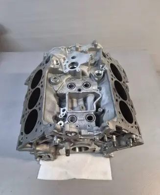 Porsche Cayenne (9Y0 9Y3) Engine block 06M103023